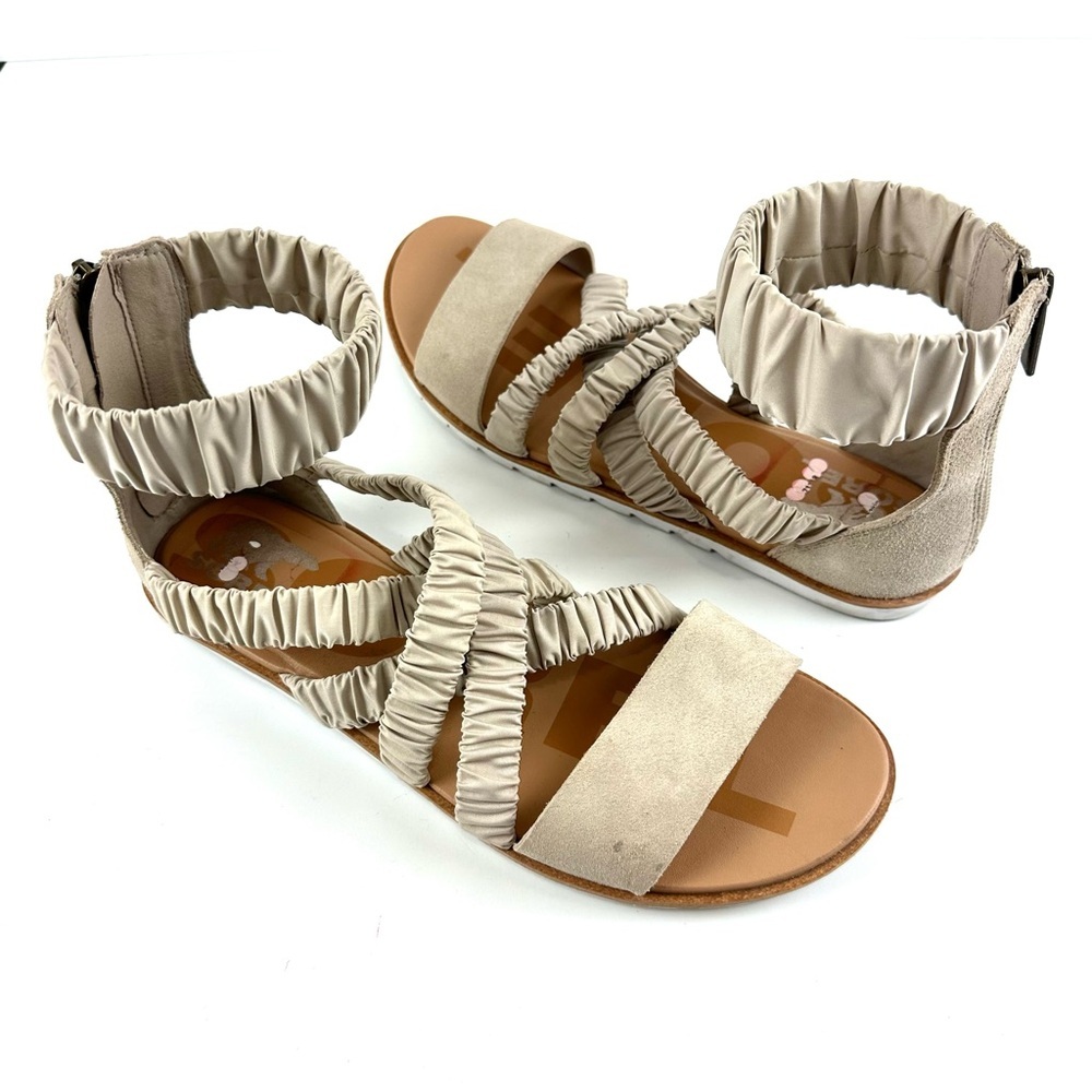 Sorel Ella II Ankle Strap Sandals Flats Women’s Size 10 Ruched Straps Taupe Gray
